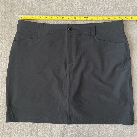 Eddie Bauer Skort Womens 14 Black Athletic Skirt Shorts Stretch Casual Travel - Picture 5 of 7